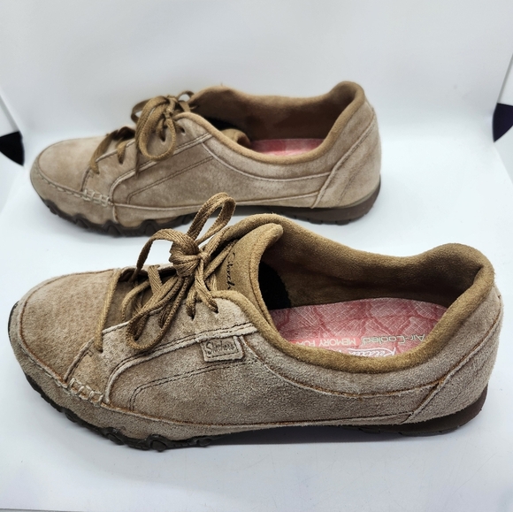 Sketchers Tan Suede Casual Sneakers Sz 8 - Picture 4 of 6
